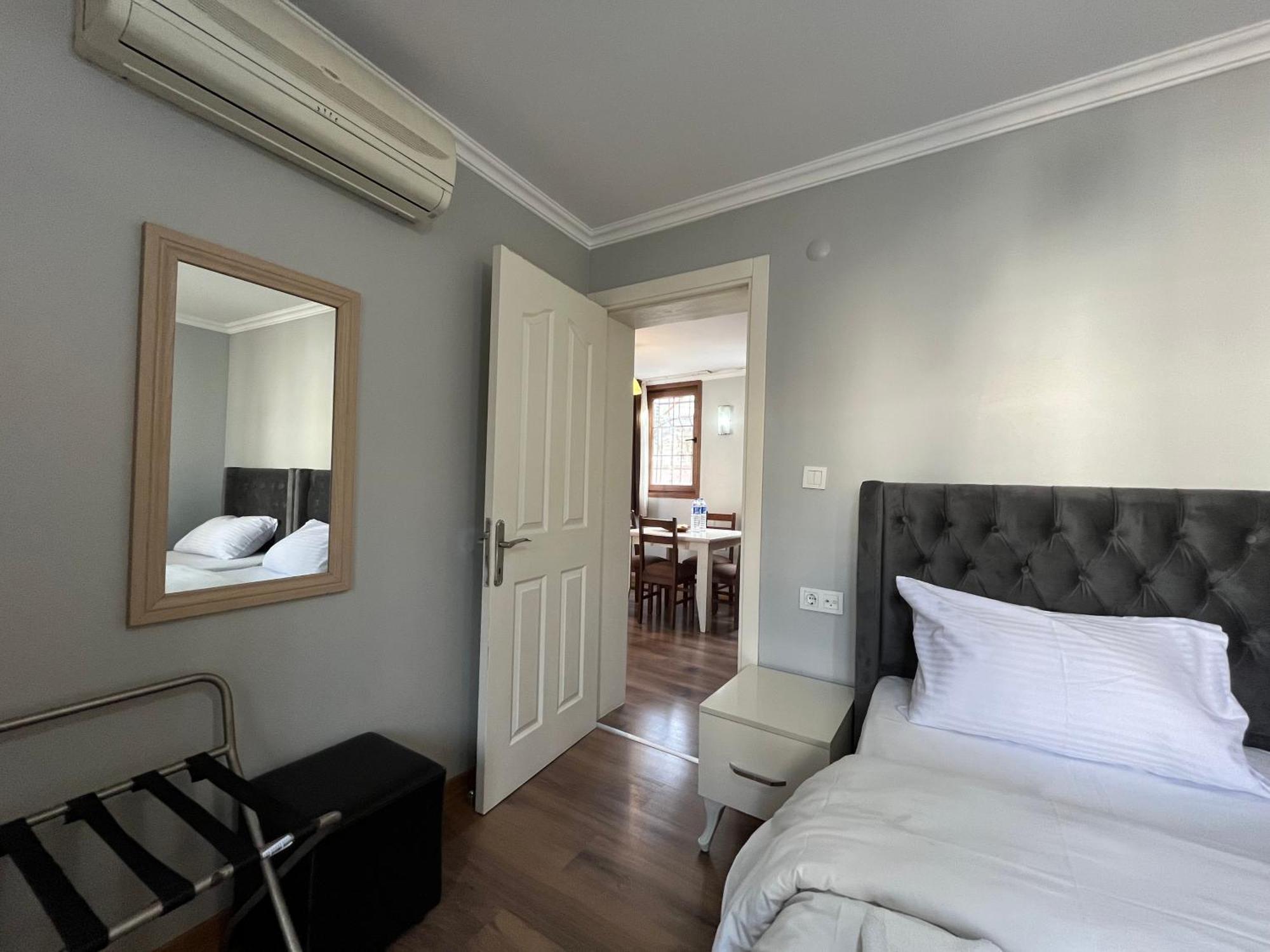 Gulhane Hotel Old City Istanbul Exterior photo